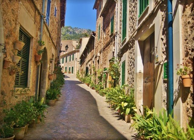 Zdjęcia: Valldemossa, Majorka, Uliczki Valldemossy, HISZPANIA Zdjęcia: Valldemossa, Majorka, Uliczki Valldemossy, HISZPANIA