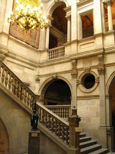 Zdjęcia: Barcelona, Katalonia, wnętrze ratusza w Barcelonie, HISZPANIA Zdjęcia: Barcelona, Katalonia, wnętrze ratusza w Barcelonie, HISZPANIA