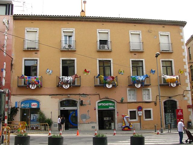 Zdjęcia: Figueres, Katalonia, miasto Salvadora Dali, HISZPANIA Zdjęcia: Figueres, Katalonia, miasto Salvadora Dali, HISZPANIA