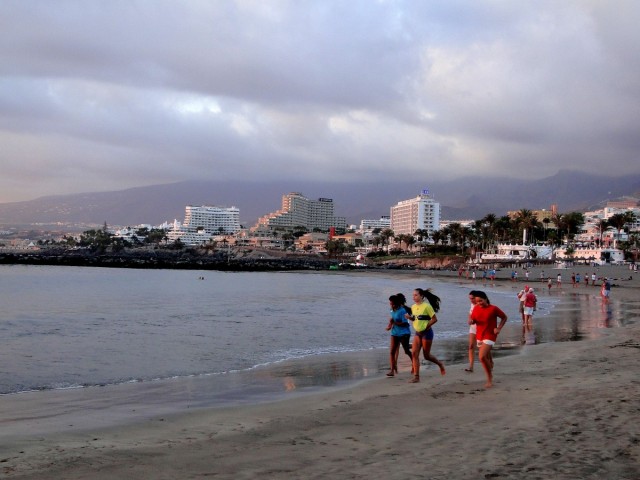 Zdj cia: Playa de las Americas, Wyspy Kanaryjskie, Teneryfa, Wieczr na play., HISZPANIA