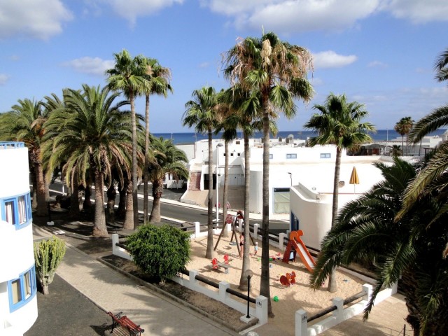 Zdj cia: Lanzarote, Wyspy Kanaryjskie, Wspomnienie z Lanzarote - widok z okna, HISZPANIA
