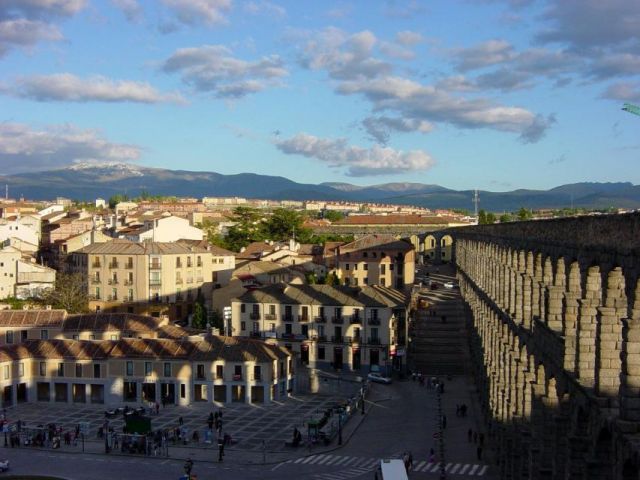 Zdjęcia: Segovia, Kastylia-León, El aqueducto, HISZPANIA Zdjęcia: Segovia, Kastylia-León, El aqueducto, HISZPANIA