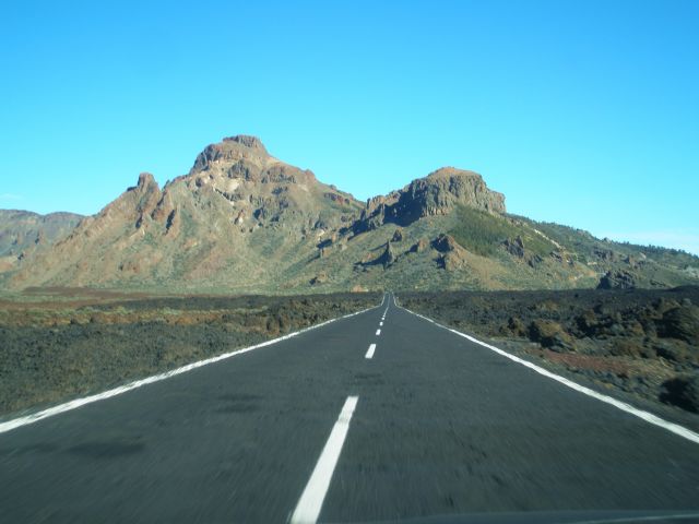 Zdjęcia: Teide (2100m.np.m), Teneryfa, Droga ku górze, HISZPANIA Zdjęcia: Teide (2100m.np.m), Teneryfa, Droga ku górze, HISZPANIA