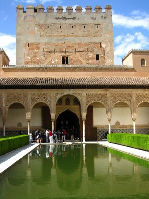Zdjęcia: Grenada, Andaluzja, Alhambra - Patio Mirtów, HISZPANIA Zdjęcia: Grenada, Andaluzja, Alhambra - Patio Mirtów, HISZPANIA