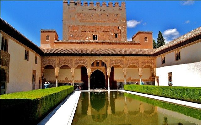 Zdjęcia: Granada, Andaluzja, Patio Arrayanes, HISZPANIA Zdjęcia: Granada, Andaluzja, Patio Arrayanes, HISZPANIA
