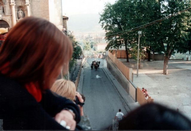 Zdjęcia: PAMPLONA, Plaza San Domingo - encierro, przeganianie byków ulicami, godz. 8:00, HISZPANIA Zdjęcia: PAMPLONA, Plaza San Domingo - encierro, przeganianie byków ulicami, godz. 8:00, HISZPANIA