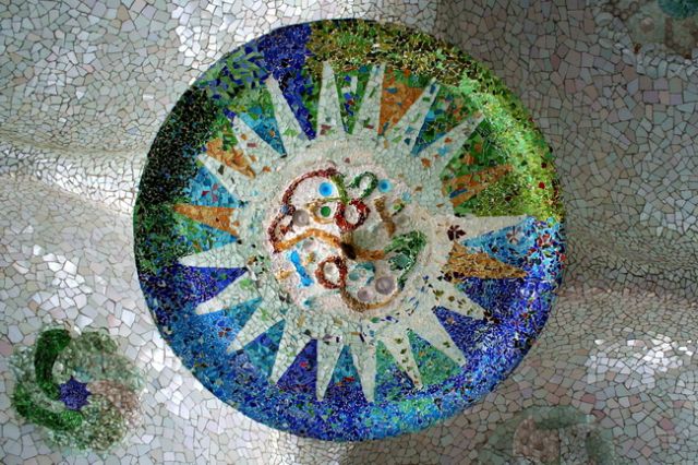 Zdjęcia: Barcelona, Katalonia, Mozaika w Parku Guell, HISZPANIA Zdjęcia: Barcelona, Katalonia, Mozaika w Parku Guell, HISZPANIA