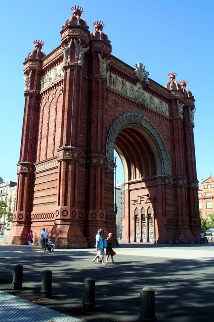 Zdjęcia: Barcelona, Katalonia, Łuk triumfalny, HISZPANIA Zdjęcia: Barcelona, Katalonia, Łuk triumfalny, HISZPANIA