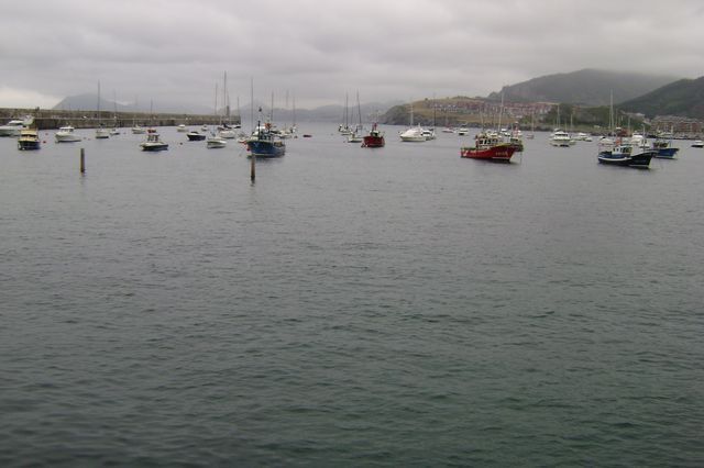 Zdjęcia: Castro Urdiales, Statki, HISZPANIA Zdjęcia: Castro Urdiales, Statki, HISZPANIA