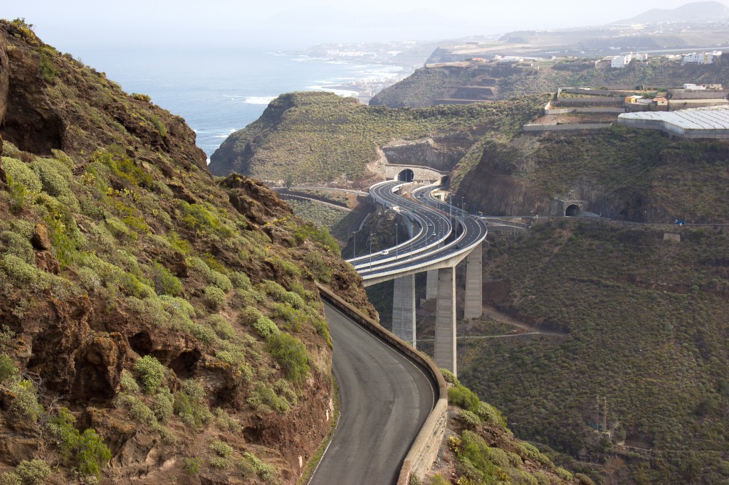 Zdjęcia: Cenobio de Valeron, Gran Canaria, Nad przepaścią, HISZPANIA Zdjęcia: Cenobio de Valeron, Gran Canaria, Nad przepaścią, HISZPANIA