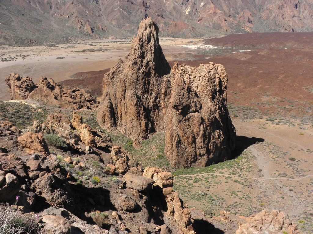 Zdjęcia: Park Narodowy El Teide, Teneryfa, Kaldera El Teide 2, HISZPANIA Zdjęcia: Park Narodowy El Teide, Teneryfa, Kaldera El Teide 2, HISZPANIA