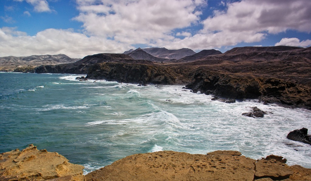 Zdjęcia: La Pared, Wyspy Kanarysjkie. Fuerteventura., Wysypy Kanaryjskie. Fuerteventura. Klify La Pared., HISZPANIA Zdjęcia: La Pared, Wyspy Kanarysjkie. Fuerteventura., Wysypy Kanaryjskie. Fuerteventura. Klify La Pared., HISZPANIA