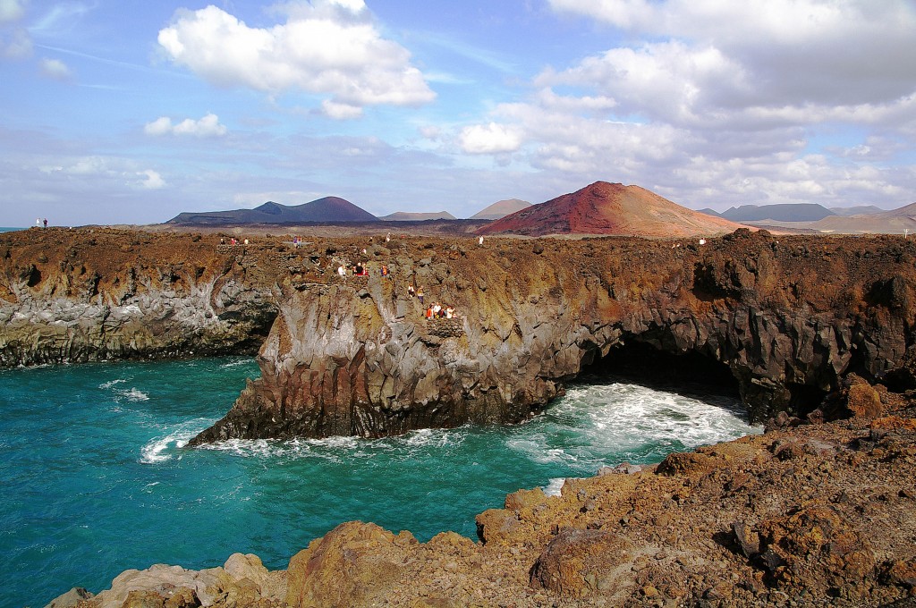 Zdjęcia: Lanzarote, Wyspy Kanaryjskie, Los Hervideros, HISZPANIA Zdjęcia: Lanzarote, Wyspy Kanaryjskie, Los Hervideros, HISZPANIA