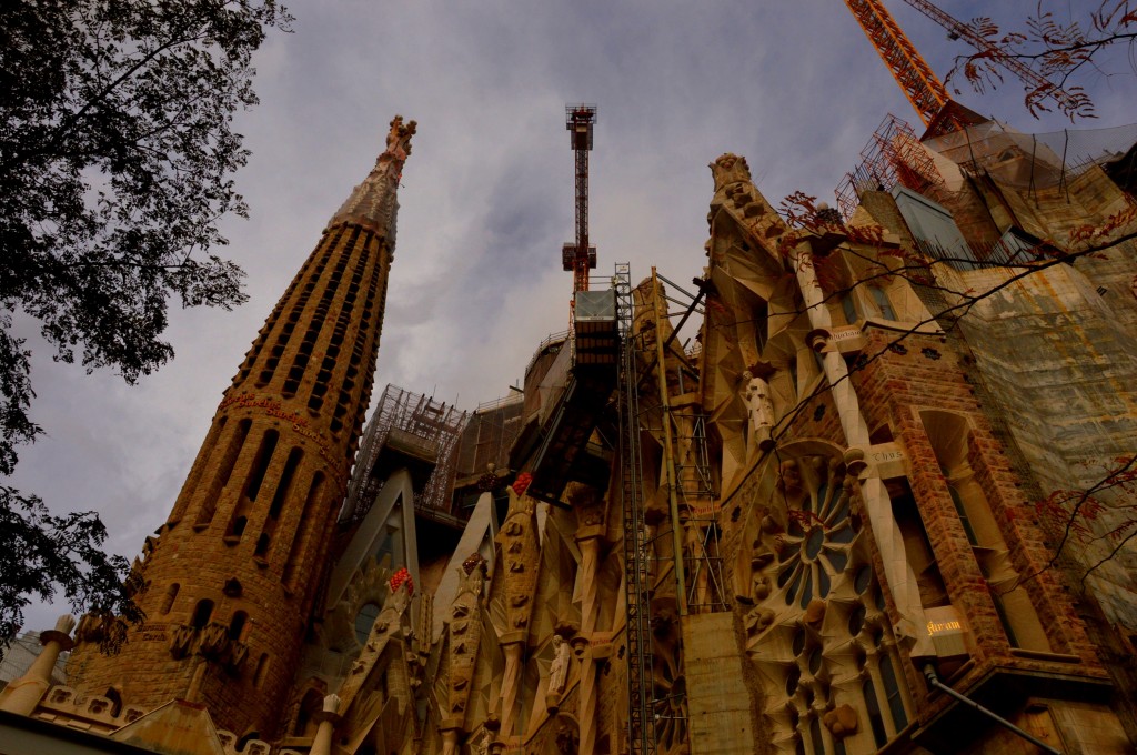Zdjęcia: Barcelona, Barcelona, A remont trwa..., HISZPANIA Zdjęcia: Barcelona, Barcelona, A remont trwa..., HISZPANIA