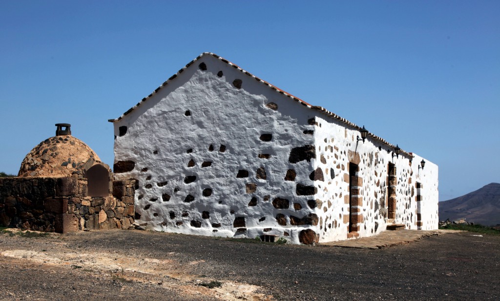 Zdjęcia: Dolina św. Ines, Fuerteventura/Wyspy Kanaryjskie, Budownictwo sprzed wieków, HISZPANIA Zdjęcia: Dolina św. Ines, Fuerteventura/Wyspy Kanaryjskie, Budownictwo sprzed wieków, HISZPANIA