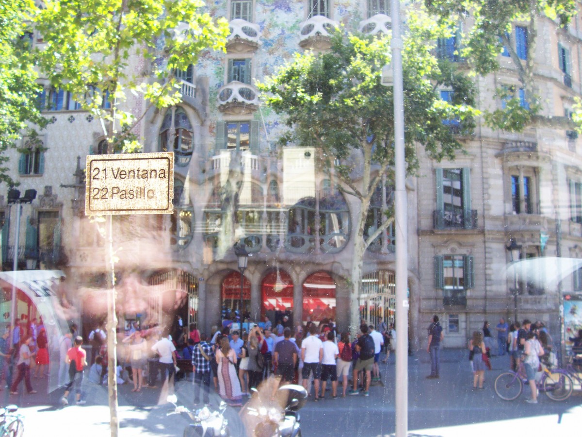 Zdjęcia: Barcelona, Katalonia, Z okna autobusu, HISZPANIA Zdjęcia: Barcelona, Katalonia, Z okna autobusu, HISZPANIA