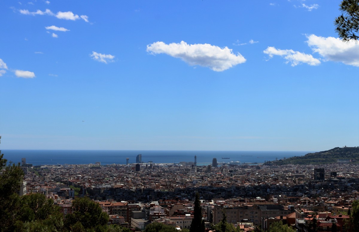 Zdjęcia: Barcelona, Katalonia, Widok na Barcelone ze wzgórza Tibitabo , HISZPANIA Zdjęcia: Barcelona, Katalonia, Widok na Barcelone ze wzgórza Tibitabo , HISZPANIA