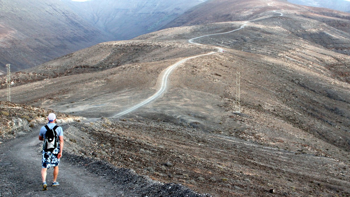 Zdjęcia: Fuerteventura, Wyspy Kanaryjskie, Niekończąca się droga na Pico de la Zarza, HISZPANIA Zdjęcia: Fuerteventura, Wyspy Kanaryjskie, Niekończąca się droga na Pico de la Zarza, HISZPANIA