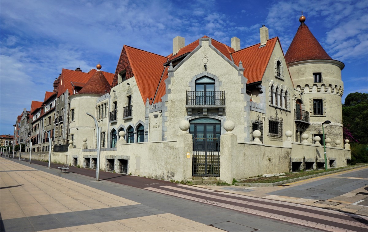 Zdjęcia: Getxo, Kraj Basków, Pałac Casa Cisco, HISZPANIA Zdjęcia: Getxo, Kraj Basków, Pałac Casa Cisco, HISZPANIA