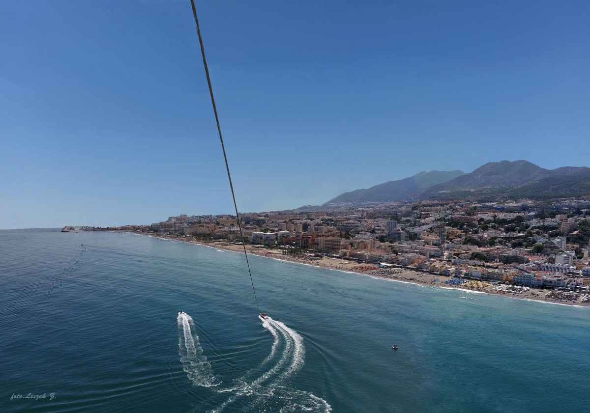 Zdjęcia: Benalmadena., Costa del Sol., Benalmadena ze spadochronu., HISZPANIA Zdjęcia: Benalmadena., Costa del Sol., Benalmadena ze spadochronu., HISZPANIA