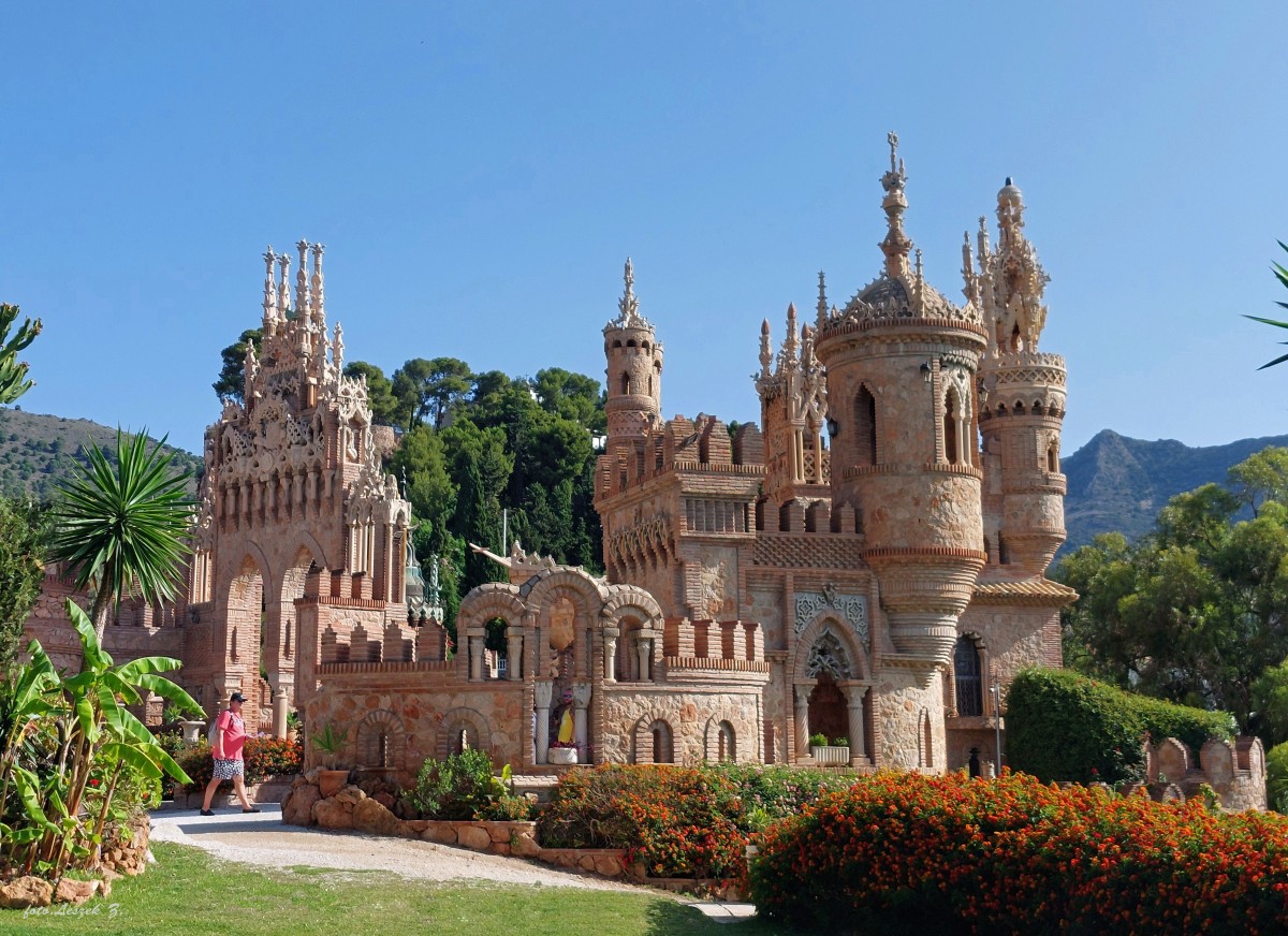 Zdjęcia: Benalmadena., Costa del Sol., Zamek Colomares - pomnik poświęcony Kolumbowi., HISZPANIA Zdjęcia: Benalmadena., Costa del Sol., Zamek Colomares - pomnik poświęcony Kolumbowi., HISZPANIA