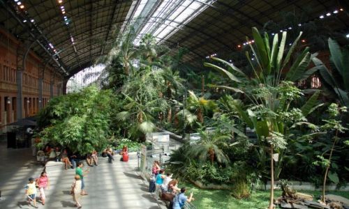 Zdjecie HISZPANIA / Madryt / Plaza del Emperador Carlos V. / Atocha.