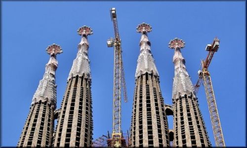 Zdjecie HISZPANIA / Katalonia / Barcelona - Sagrada Familia / Wciąż w budowie
