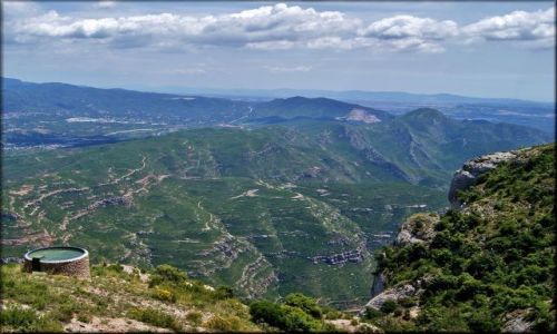 Zdjęcie HISZPANIA / Katalonia / Montserrat / Wędrując po Montserrat