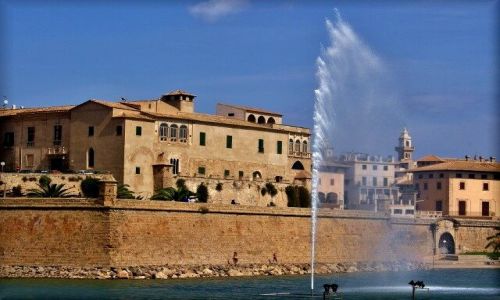 Zdjecie HISZPANIA / Majorka / pzed Katedr La Seu / Fontanna