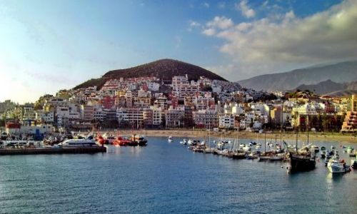 Zdjęcie HISZPANIA / Teneryfa / Los Cristianos / Port w Los Cristianos