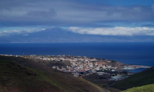 Zdjęcie HISZPANIA / brak / Wyspy Kanaryjskie - Gomera / Jak Teide wygląda z Gomery