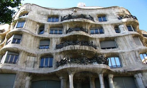 Zdjecie HISZPANIA / Katalonia / Barcelona / casa Mila