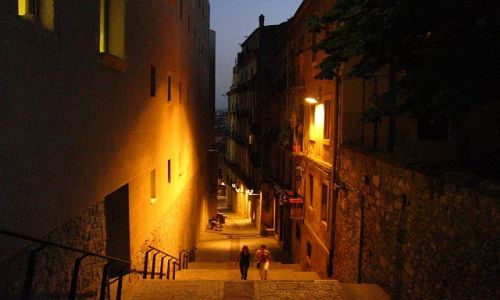 Zdjecie HISZPANIA / Katalonia / Girona / wieczorny spacer