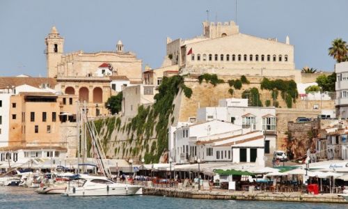 Zdjęcie HISZPANIA / Minorka / Ciutadella / W porcie...