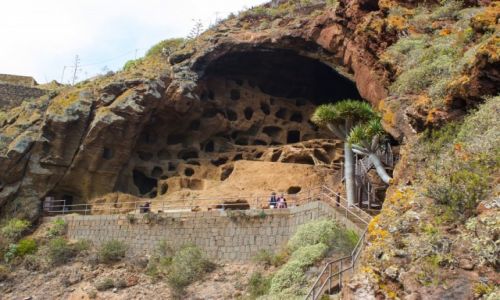 Zdjecie HISZPANIA / Gran Canaria / Cenobio de Valeron / Spichlerze Guanczw