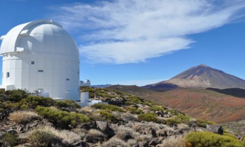Zdjecie HISZPANIA / Wyspy Kanaryjskie / Teneryfa / Jedno z obserwatoriw pod wulkanem Teide