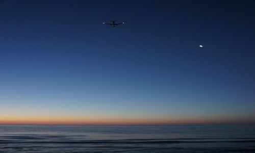 Zdjęcie HISZPANIA / Alicante / El Altet / Na porannym niebie