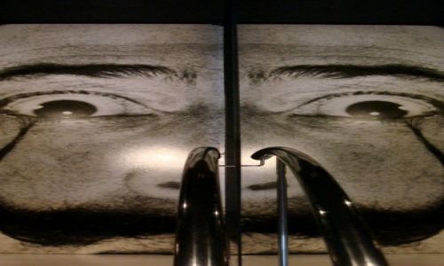 Zdjęcie HISZPANIA / Katalonia / Figueras / Portret w lustrze