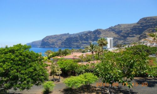 Zdjecie HISZPANIA / Teneryfa / Puerto de Santiago / Los Gigantes