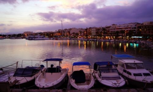 Zdjecie HISZPANIA / Majorka / Port de Alcudia / wiata