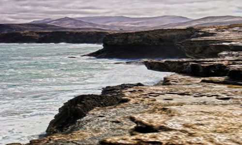 Zdjcie HISZPANIA / Wyspy Kanarysjkie. Fuerteventura. / La Pared / Wysypy Kanaryjskie. Fuerteventura. Klify La Pared.