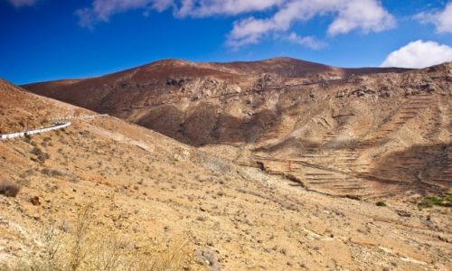 Zdjęcie HISZPANIA / Wyspy Kanaryjskie / La Oliva / Fuerteventura. Droga z La Oliva do La Pared.