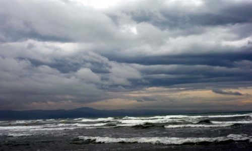 Zdjcie HISZPANIA / Costa Tropicana / Almunecar / Burzowe niebo