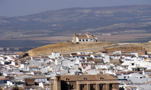 Zdjęcie HISZPANIA / Andaluzja / Antequera / Antequera - kościół na wzgórzu