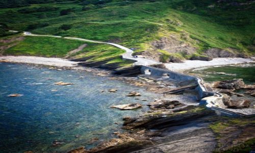 Zdjecie HISZPANIA / Kraj Baskw / San Juan de Gaztelugatxe / droga ma krta jest