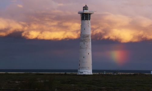 Zdjcie HISZPANIA / Fuerteventura/Wyspy Kanaryjskie / Pwysep Jandia / Latarnia w Morro Jable