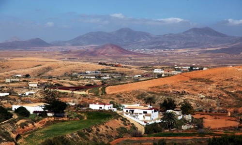 Zdjcie HISZPANIA / Fuerteventura/Wyspy Kanaryjskie / Mirador Guise y Ayose / W drodze do Doliny w. Ines