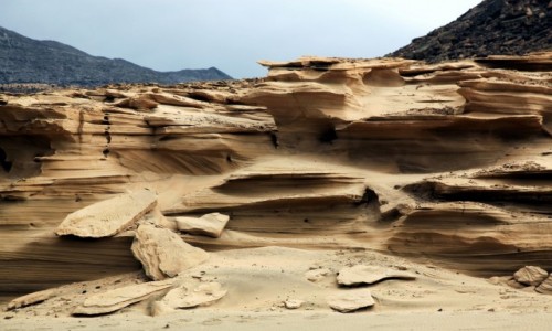 Zdjecie HISZPANIA / Fuerteventura/Wyspy Kanaryjskie / Pwysep Jandia/Cofete / Wietrzejce skay
