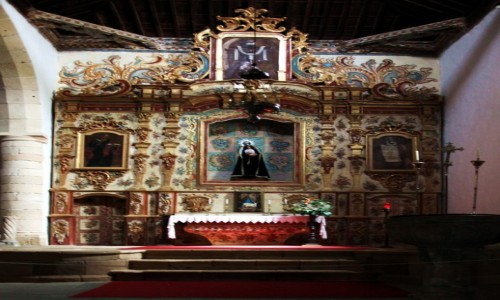 Zdjęcie HISZPANIA / Fuerteventura/Wyspy Kanaryjskie / Pajara / Iglesia de Virgen de la Regla, ołtarz
