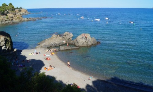 Zdjęcie HISZPANIA / Katalonia / Llanca / Dzika plaża